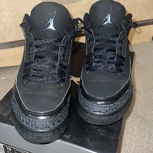 RETRO JORDAN BLACK CAT SIZE MENS 10